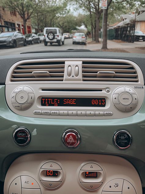 Fiat 500 Aesthetic Interior, Fiat 500 Aesthetic, Fiat 500 Interior, Fiat 500 Pop, Mini Cabrio, Fiat 500 Lounge, Fiat 500c, Girly Car Accessories, Car Deco