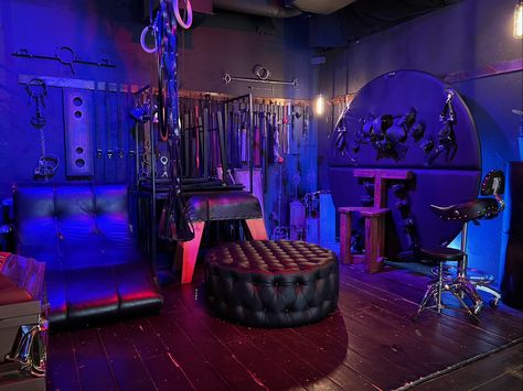 Dungeon at Photo Bang Bang Home Dungeon, Red Room Ideas 50 Shades Of Grey, Dungeon Room Playrooms, Dungeon Room Playrooms Play Areas, Adult Toy Room, Wolf Witch, Elegant Dorm Room, Pleasure Room, Mansion Rooms