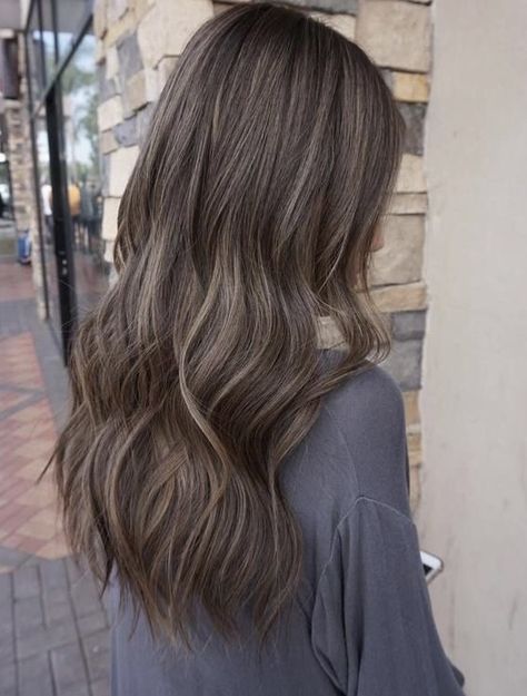 Blond Cacao, Ash Brown Hair Balayage, Light Brunette Hair, Hair Color For Fair Skin, Rambut Brunette, Black Hair Balayage, Korean Hair Color, Simple Hairstyle, Hair Curling Tips