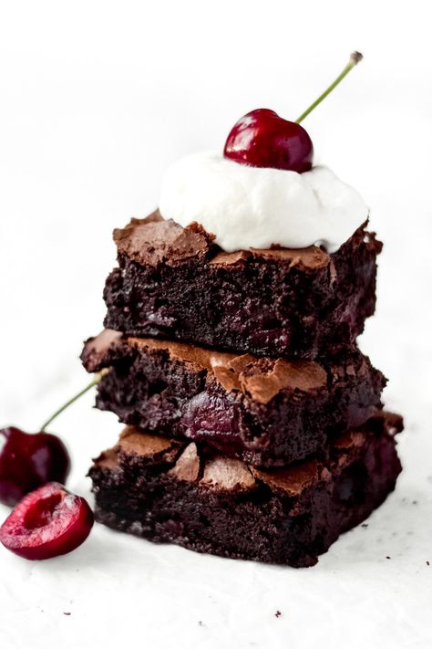 Spicy Brownies, Mochi Brownies, Tofu Dinner, Flourless Brownie Recipe, Glazed Tofu, Tofu Rice, Cherry Brownies, Chinese Eggplant, Brownies Recipes