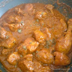 Kashmiri Chicken Curry, Chicken Kashmiri Recipe, Kashmiri Curry, Punjabi Chicken Curry, Kashmiri Chicken, Kashmiri Recipes, Chettinad Chicken, Butter Chicken Curry, Pakistani Recipes