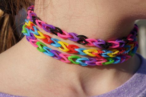 Customizable Choker Necklace. Rainbow Loom. Rubber Band. Easter Basket Egg Stuffer. Mother's Day. Spring. Kids. Gift. Birthday.  Available at Etsy www.etsy.com/shop/FlowerValleyCrafts Rubber Band Keychains, Rainbow Loom Necklace, Flower Valley, Loom Necklace, Loom Band Bracelets, Rainbow Loom Rubber Bands, Rainbow Loom Patterns, Jewel Frames, Rainbow Loom Bands