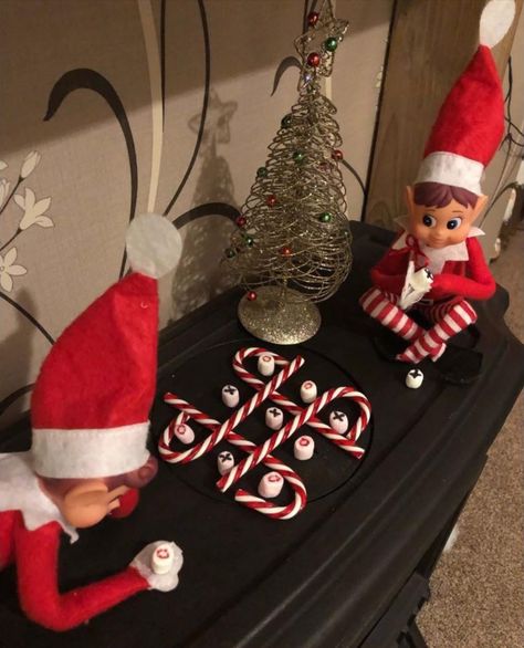 Elf Tic Tac Toe, Elf On The Shelf Idea, Elf Ideas Easy, Awesome Elf On The Shelf Ideas, Elf Activities, Xmas Elf, Elf Fun, Night Elf, Elf On The Shelf Ideas