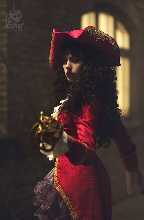 Captain Hook Female Costume, Captain Hook Womens Costume, Womens Captain Hook Costume, Captain Hook Female, Captain Hook Costume Women, Captain Hook Costume Female, Female Captain Hook, Pirate Photoshoot, Captain Hook Cosplay