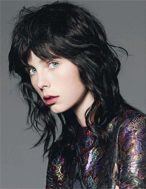 edie campbell Eddie Campbell, Hair Evolution, Edie Campbell, Shaggy Hair, Awesome Hair, Shag Hairstyles, Favorite Hairstyles, New Haircuts, Cut My Hair