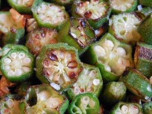 How to Make No-Slime Okra Bbq Chicken Drumsticks, Okra Recipes, Florida Gardening, Delicious Vegetables, Chicken Drumsticks, Cajun Seasoning, Veggie Dishes, Bacon Wrapped, Okra