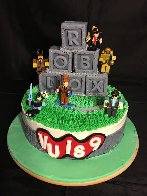 9th Birthday cake - Roblox birthday cake Roadblox Birthday Cakes, Roblocks Birthday Party Ideas, Roblocks Cake Ideas, Roblox Birthday Party Ideas Cakes, Roblox Birthday Cake Ideas, Roblox Cake Ideas For Boys, Roblox Cake Boys, Roblox Cake Ideas, Roblox Birthday Party Ideas