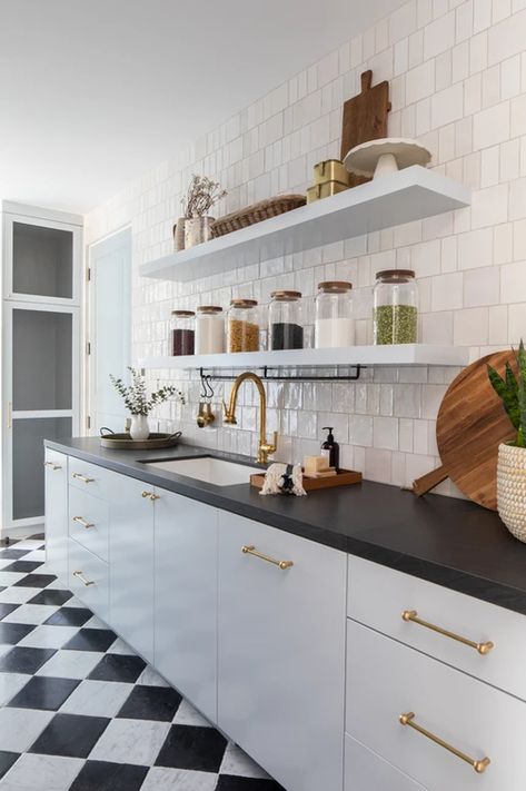 EASTSIDE Gray Granite Countertops White Cabinets, Black Counter White Cabinets, Black And White Pantry, Kitchen Countertops With White Cabinets, Checkered Floor Kitchen, Countertops With White Cabinets, Black Tiles Kitchen, Kitchen Black Counter, White Cabinets White Countertops