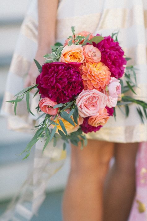 Preppy Wedding, Bride's Bouquet, Summer Wedding Bouquets, Connecticut Wedding, Wedding Flowers Summer, Bright Wedding, Wedding Hair Flowers, Beautiful Bouquet, Wedding Flower