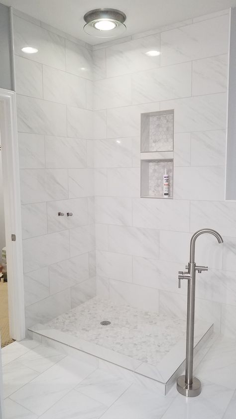 Master Bath Shower Large Tile, White Marble Tile Shower Walls, Light Bathroom Shower Tile, Matte Tile Shower Walls, White Porcelain Bathroom, Matte Porcelain Tile Bathroom, Carrera Bathroom Ideas, Restroom Shower Tile Ideas, Marble Tile Shower Floor