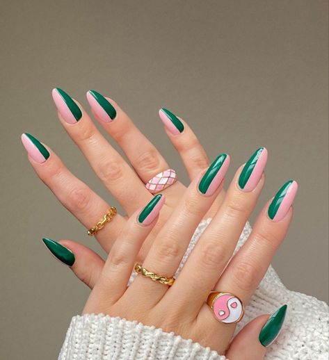 Pink And Green Pedicure, Wicked Inspired Nails Pink And Green, Pink And Dark Green Nails, Green And Coral Nails, Green And Pink Nail Ideas, Dark Green And Pink Nails, Split Color Nails, Hot Pink And Green Nails, Wicked Inspired Nails