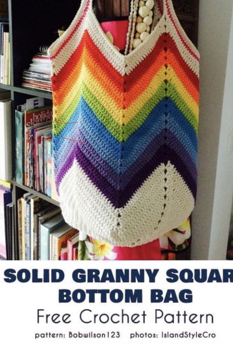 crochet videotutorial bobwilson123 Bag Free Crochet Pattern, Solid Granny Square, Sunburst Granny Square, Granny Pattern, Crochet Beach Bags, Crochet Bag Pattern Free, Granny Square Bag, Bag Pattern Free, Crochet Market Bag