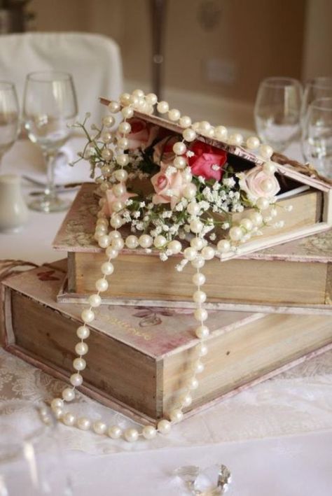 Wedding centerpiece with books, roses, and pearls, wedding ideas for book lovers, romantic and chic antique blush wedding decor #centerpieces Vintage Wedding Centerpieces Pearls, Vintage Wedding Centerpieces, Pearl Centerpiece, Deco Rose, Wedding Design Decoration, Vintage Wedding Decorations, Ideas Vintage, Shabby Chic Wedding, Pearl And Lace