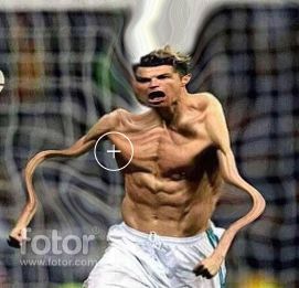 Cristiano Ronaldo Memes, Ronaldo Memes, Good Physique, Fifa Funny, Funny Soccer Pictures, Kanye West Funny, Funny Soccer Videos, Ronaldo Pictures, Cr7 Jr