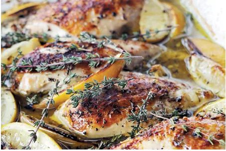 Ina Garten's Lemon Chicken Breast #InaGartenrecipes #chickenrecipes #low-calorie-chicken-recipes #lemon-chicken Ina Garten Lemon Chicken, Lemon Chicken Breast, Lemon Chicken Breast Recipes, Best Ina Garten Recipes, Ina Garten Recipes, Low Salt, Roasted Chicken Breast, Interesting Recipes, Quick Dinners