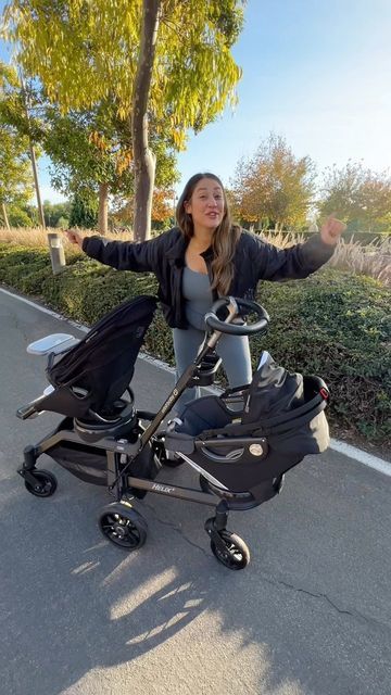 Mobile Mama on Instagram: "Is this the G-Wagon of strollers or what, Mama?! You have to check out the 360 degree swivel on the Orbit Baby G5! Even the car seat swivels making it easier to put your kiddo inside. @orbitbaby #orbitbaby #orbitbabyg5 #ad #baby #family #stroller #instagood #review #strollerreview #luxury" Quad Stroller, Orbit Baby, Stroller Reviews, G 5, G Wagon, Baby Family, Baby Stuff, Car Seat, Sports Cars