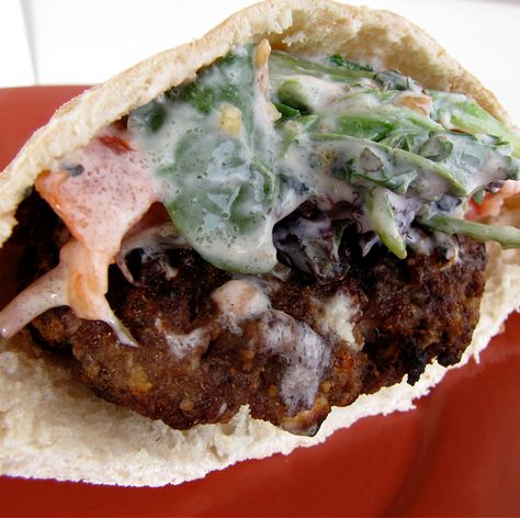 Homemade beef gyro burgers made with ground beef, Greek style pitas, and Greek cream sauce. Gyro Meatloaf, Ground Beef Taco Bowls, Beef Taco Bowls, Ground Beef Dinner Ideas, Beef Gyro, Beef Dinner Ideas, Ground Beef Taco, Greek Gyros, Ground Beef Dinner Recipes