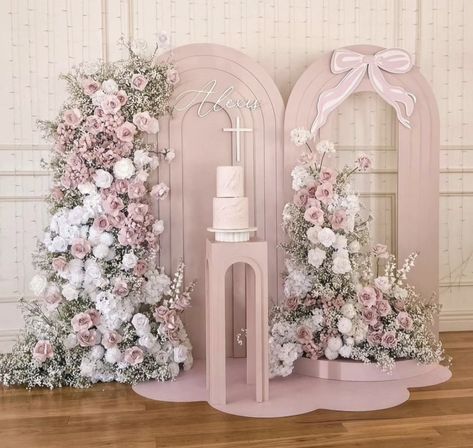 Pink Baptism Decorations, Baptism Backdrop Girl, Christening Themes Girl, Baby Shower Backdrops, Bridal Shop Ideas, Baptism Decorations Girl, Baptism Themes, Butterfly Baby Shower Theme, Christening Decorations