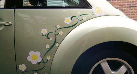 Flower Car Decal, Vintage Bug Car, Flower Car Decals, Green Bug Car, Vw Beetle Flower, Vw Beetle Accessories, Car Stripes, Vehicle Decals, Hippie Car