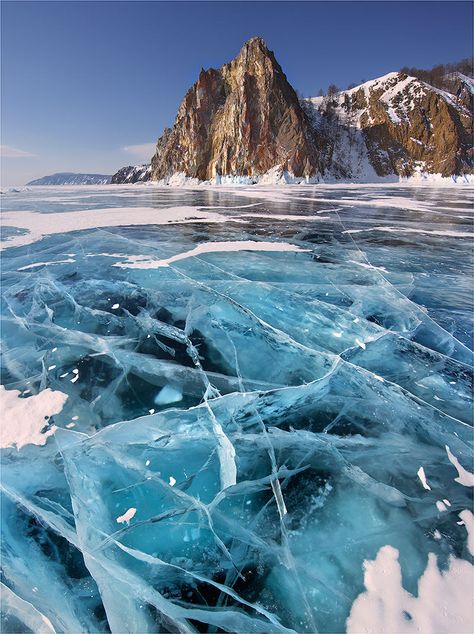 Frozen lake Baikal in Siberia. Perfect spot for winter landscape photography. #Baikal #Russia #Siberia  Photo by Yuri Pustovoy. Lake Baikal Russia, Icy Lake, Winter Landscape Photography, Winter Poster, Lake Baikal, Russia Travel, Kota Bandung, Wallpaper Tumblr, Have Inspiration