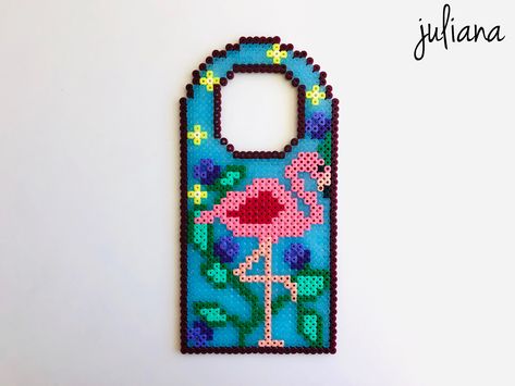 Perler Door Hanger, Perler Bead Door Hanger, Bead Door, Hamma Beads Ideas, Easy Perler Bead Patterns, Melty Bead Patterns, Perler Ideas, Easy Perler Beads Ideas, Hamma Beads