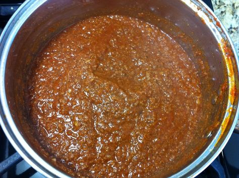 Coney Island Chili Dog Sauce - I shall try this once I order my hot dogs to be shipped. Coney Island Chili Recipe, Greek Chili, Coney Dog Sauce, Coney Island Chili, Hot Dog Chili Sauce Recipe, Chili Dog Sauce, Hot Dog Sauce Recipe, Coney Sauce, Hot Dog Chili Sauce