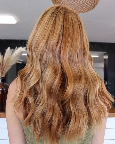 Strawberry Blonde Babylights, Natural Strawberry Blonde Hair, Copper Blonde Hair, Honey Blonde Hair Color, Copper Balayage, Hairstyle Examples, Chocolate Hair, Ginger Hair Color, Balayage Blonde