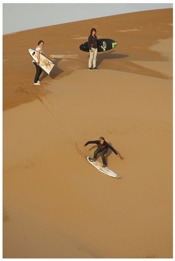 Sand Surfing Dubai, Dune Surfing, Sand Boarding, Desert Shoot, Surfing Lifestyle, Peru Travel Guide, Surfing Aesthetic, Desert Sahara, Sand Surfing