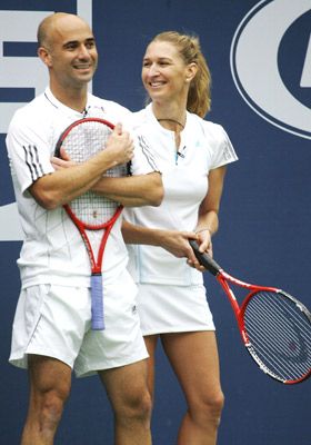 Andre Agassi and Steffi Graf. Amazing tennis champions. Married in 2001. They help at-risk children through their Andre Agassi Foundation For Education. Carrie Soto Is Back, Steffi Graf, Sporting Legends, Tennis Aesthetic, Arthur Ashe, Andre Agassi, Tennis Champion, Tennis Legends, Tennis Fan