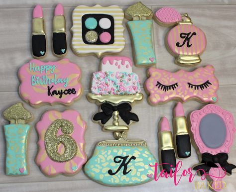 Make up cookies by @tailorbaked Threenager Cookie Ideas, Make Up Cookies Decorated, Make Up Theme Birthday Party, Spa Birthday Cookies, Make Up Theme Party Ideas, Threenager Cookies, Makeup Cookies Decorated, Spa Cookies Decorated, Spa Party Cookies