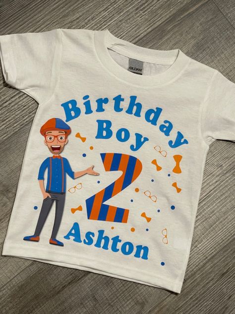 Blippi Shirt Ideas, Blippi Birthday Shirt Ideas, Blippi Birthday Shirt, Blippi Party, Baby Boy Birthday Themes, Disney Wedding Theme, Birthday Themes For Boys, Baby Boy Birthday, Dino Party