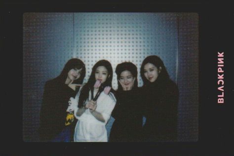 BLACKPINK ~ polaroid photo Blackpink Polaroid, Memes Blackpink, Blackpink Poster, Blackpink Memes, Polaroid Photos, Park Chaeyoung, Kim Jisoo, Korean Idol, Blackpink Photos