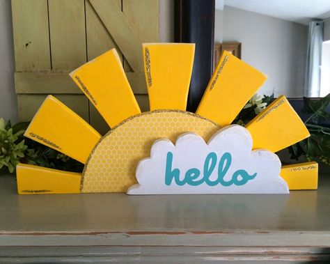 Sunshine Decorations, Sunshine Theme, Sunshine First Birthday, Living Room Blinds, Sunshine Baby Showers, Bedroom Blinds, Diy Blinds, Sunshine Birthday, Woodworking For Kids