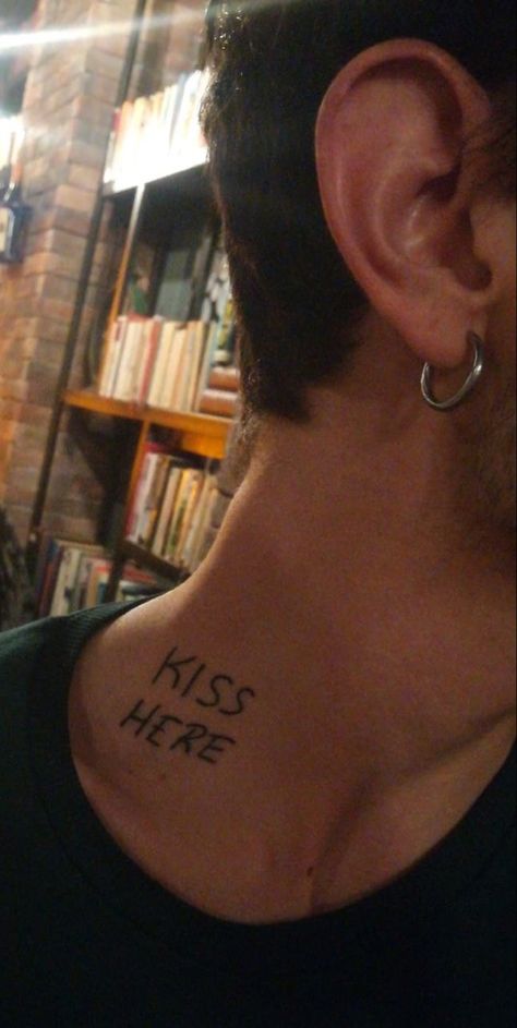 Kiss Here Tattoo Neck, Hickey Neck Tattoo, Kiss Here Tattoo, Bite Mark Tattoo, Hickies Neck, Secret Tattoo, Kiss Tattoos, Kiss Mark, Joker Tattoo