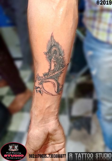 Krishna Tattoos For Men, Morpich Mehndi Design, Ram Krishna Tattoo, Shree Krishna Tattoo Design, Morepankh Tattoo, Krishna Tattoo Design For Men, Krishna Flute Tattoo, Shree Krishna Tattoo, Peacock Feathers Tattoo