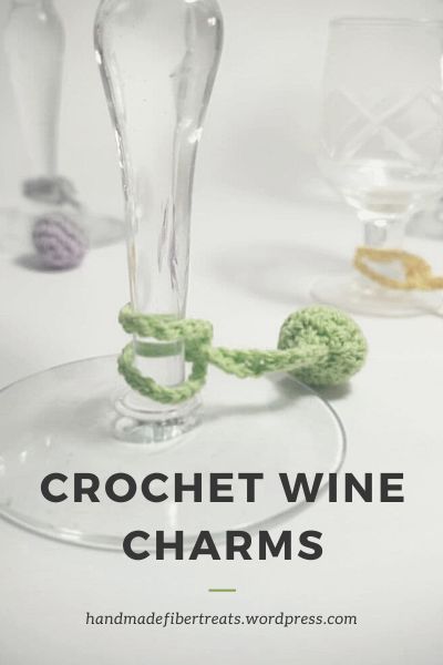 Crochet Wine Glass Markers, Crochet Wine Charms, Crochet Wine Glass Charms, Glass Markers Diy, Crochet Wine, Witchcraft Diy, Glasses Tattoo, Wine Markers, Diy Marker