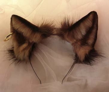 Werewolf Ears And Tail, Werewolf Ears, Ramona Badwolf, Wolf Ears And Tail, Wolf Cosplay, Monster Tail, Werewolf Costume, Wolf Tail, Werewolf Aesthetic