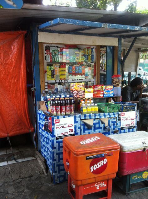 Street Vendor. Pakubuwono x Hang Lekir XI Jakarta. Annoying Brother, Street Food Market, Supermarket Design, Holiday Club, Street Vendor, Dark Grunge, Food Stall, Urban Architecture, Japanese Aesthetic