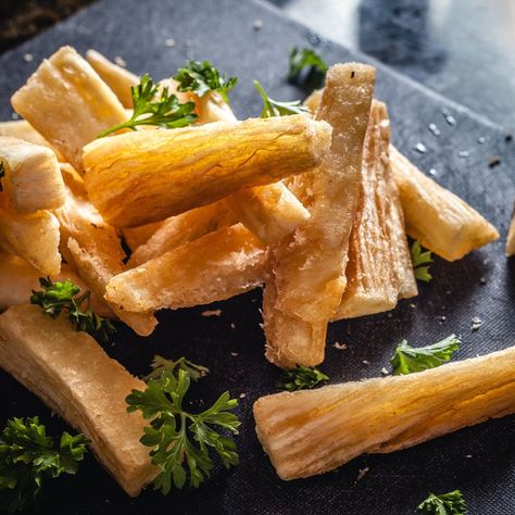 Yuca Frita! Yucca Fries! Fried Cassava! - that Other Cooking Blog Fried Cassava, Yucca Recipe, Yuca Recipes, Cassava Recipe, Yucca Fries, Salvadoran Food, Salvadorian Food, Fried Pork Belly, Native Foods