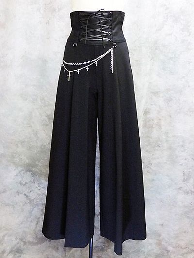 Moitie Wide Leg Corsetted pants. Goth Outfits Aesthetic Pants, Black Fantasy Pants, Romantic Goth Pants, Witch Outfit With Pants, Victorian Pants Women, Medieval Pants Women, Corset Outfit Pants, Medieval Gothic Fashion, Goth Pants Outfit