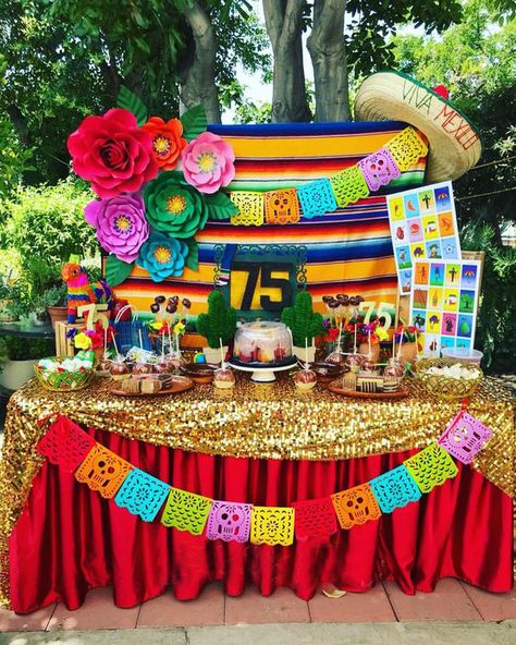 Decoración Fiesta Mexicana - decoracion para fiestas Charro Theme, Mexican Fiesta Birthday Party, Mexican Theme Party Decorations, Happy 75th Birthday, Mexican Birthday Parties, Mexican Party Decorations, Mexican Fiesta Party, Fiesta Birthday Party, Mexican Birthday