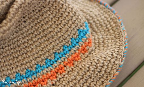 cómo tejer un sombrero de ganchillo para verano Crochet Mens Hat, Owl Hat, Crocheted Hat, Diy Art Projects, Crochet Halter, Crochet Halter Tops, Crochet Top Pattern, Crochet Accessories, Crochet Gifts