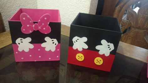 Coaster Art, Twins 1st Birthdays, Mickey Y Minnie, Paper Crafts Diy Kids, 1st Birthday Parties, Paper Crafts Diy, Cricut Projects, Valentines Cards, Diy For Kids