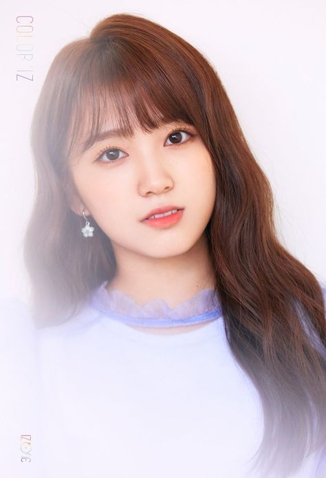 IZ*ONE 1st Mini Album 'COLOR*IZ' Official Photo Nako Izone, Iz One Nako, Bloom Iz, Color Iz, Eyes On Me, The Wiz, Photo Colour, Iz One, Kpop Girl Groups