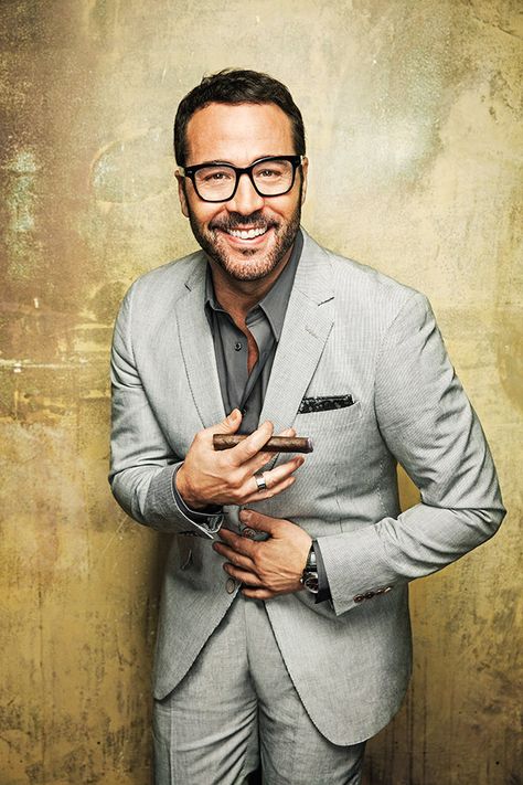 Jeremy Piven, Casual Restaurant, Casual Restaurants, Pipes And Cigars, Its A Mans World, Dapper Gentleman, The Gentleman, Famous Men, Bearded Men