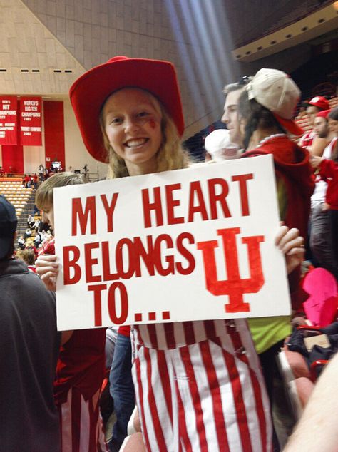 Happy Valentines Day Hoosiers!   (Photo courtesy of IU freshman Michelle Turchan.) Iu Bloomington, Iu Basketball, Indiana Hoosiers Basketball, College Gameday Outfits, Indiana Basketball, Indiana University Bloomington, Dream College, Indiana State, Indiana Hoosiers