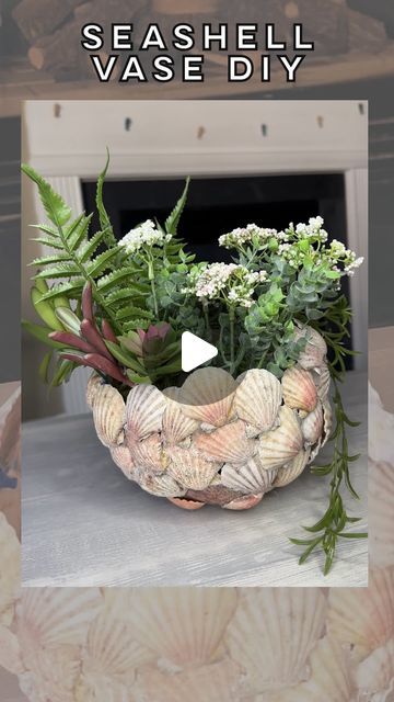 Rosa Enid on Instagram: "Seashell Vase DIY 🐚  Here’s a fun and easy way to display your seashell collection!   I used a balloon to help me glue the seashells together in the form of a vase. Once I was done and the glue was dried I popped the balloon and the vase was ready!😊  #seashells #summerhomedecor #springbreakideas #easydiy #beachvibes #diyideas" Seashell Vase, Seashell Collection, Vase Diy, Diy Vase, Summer Home Decor, The Balloon, Sea Shell, Spring Break, Summer Time