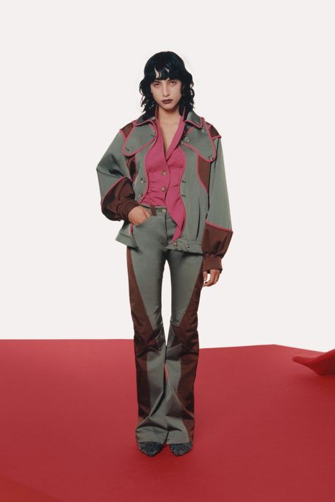 Kiko Kostadinov, Vogue Paris, Fashion Week Spring, Runway Fashion, Fashion Inspo Outfits, Red Carpet, High Fashion, Fashion Show, Outfit Inspirations