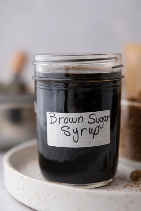 The Best Starbucks Brown Sugar Syrup Recipe Copycat - Simple Copycat Recipes Brown Sugar Simple Syrup Recipe, Starbucks Brown Sugar Syrup, Brown Sugar Syrup Recipe, Pumpkin Spice Frappuccino Recipe, Sugar Syrup Recipe, Painkiller Cocktail, Pumpkin Spice Frappuccino, Macchiato Recipe, Recipe Copycat