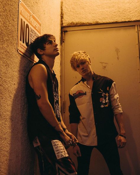 Sam And Colby Photoshoot, Sam And Colby Hot Pics, Sam And Colby And Jake, Same And Colby, Sam Golbach Hot Pics, Sam And Colby Wallpaper, Sam And Colby Fanfiction, Sam Golbach, Trap House